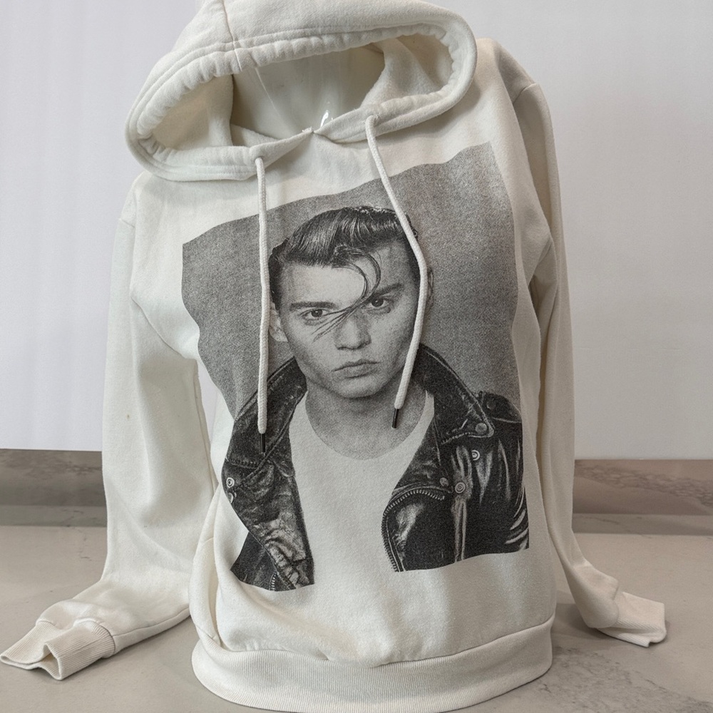 Graphic Print Cry Baby Hoodie - Cream